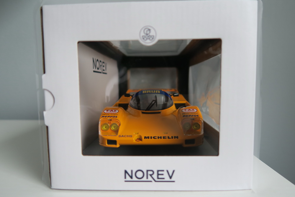 Porsche 962C 1988 1:18 Norev - 3