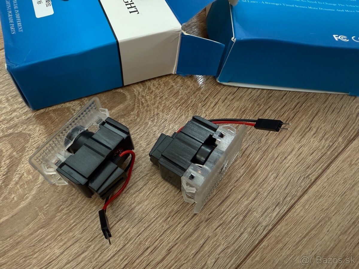 LED Logo Projektor pre Tesla model 3 - 3