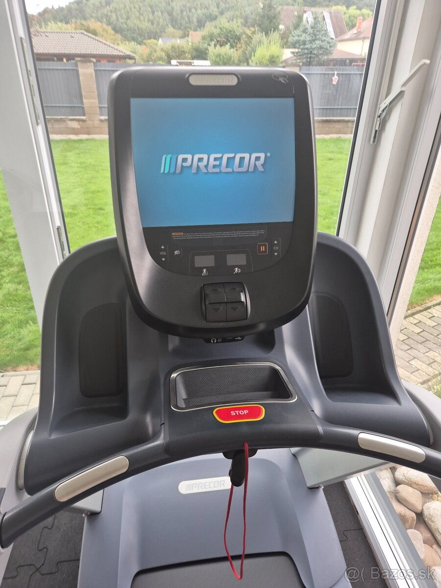 Běžecký pás PRECOR 885 P82 2019 - 3