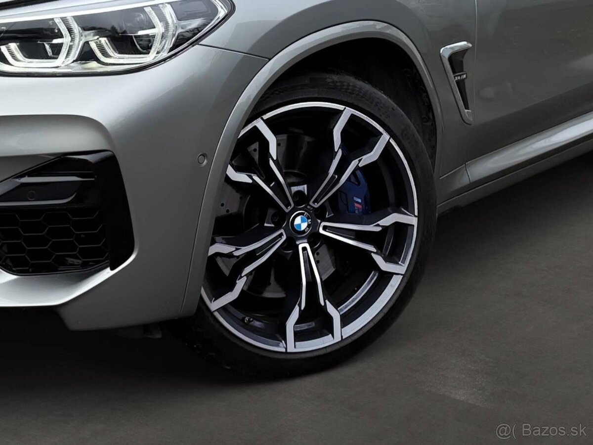 BMW X4 M /// xDrive - 3