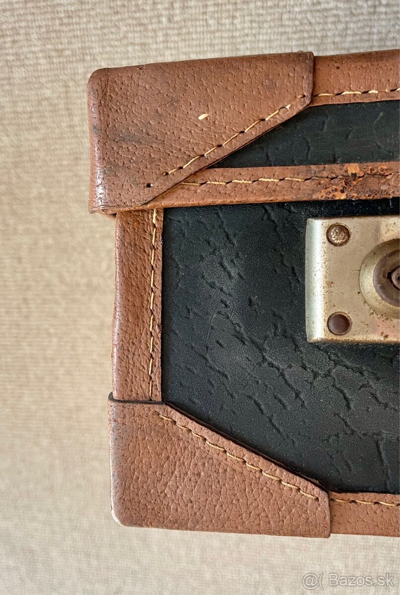 Elegantný RETRO KUFOR s koženým lemovaním - 3