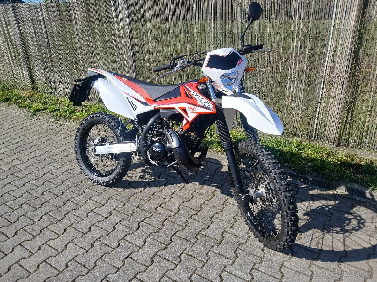 Beta RR 50
