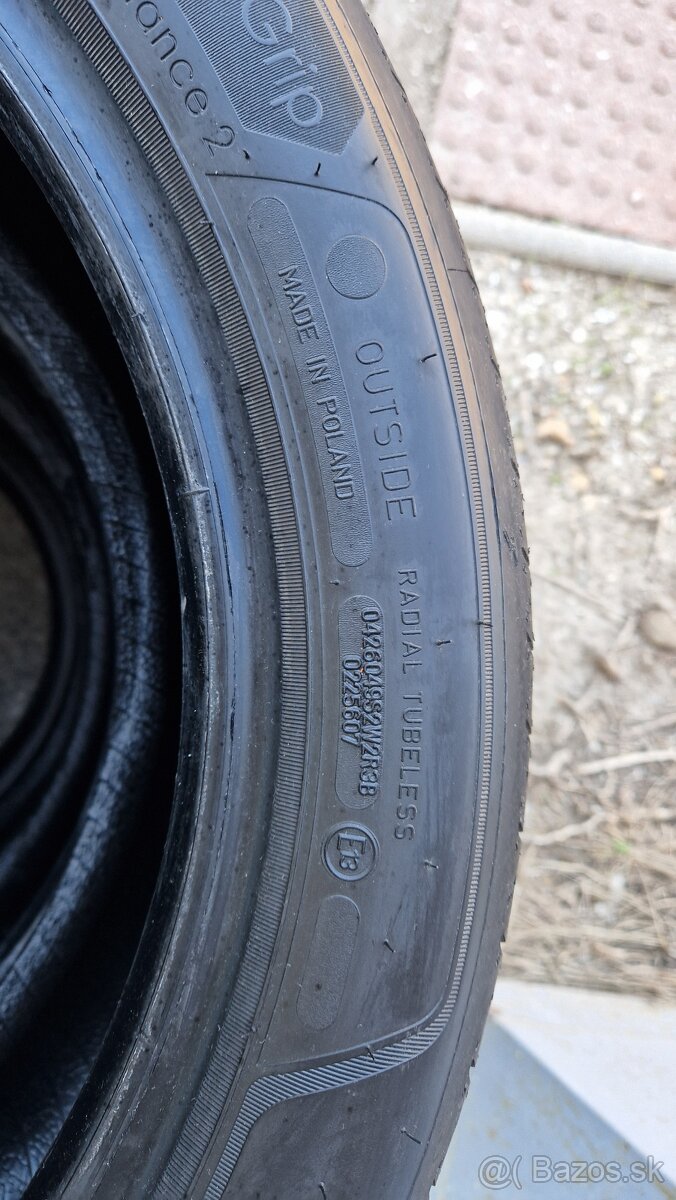 Goodyear Efficientgrip Performance 2 205/50 R17 93V - 3