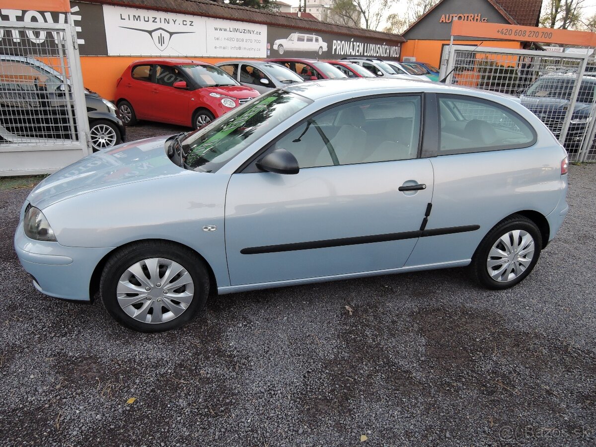 Seat Ibiza, 1,4i 16V Aut. Servis 107tkm 2003 - 3
