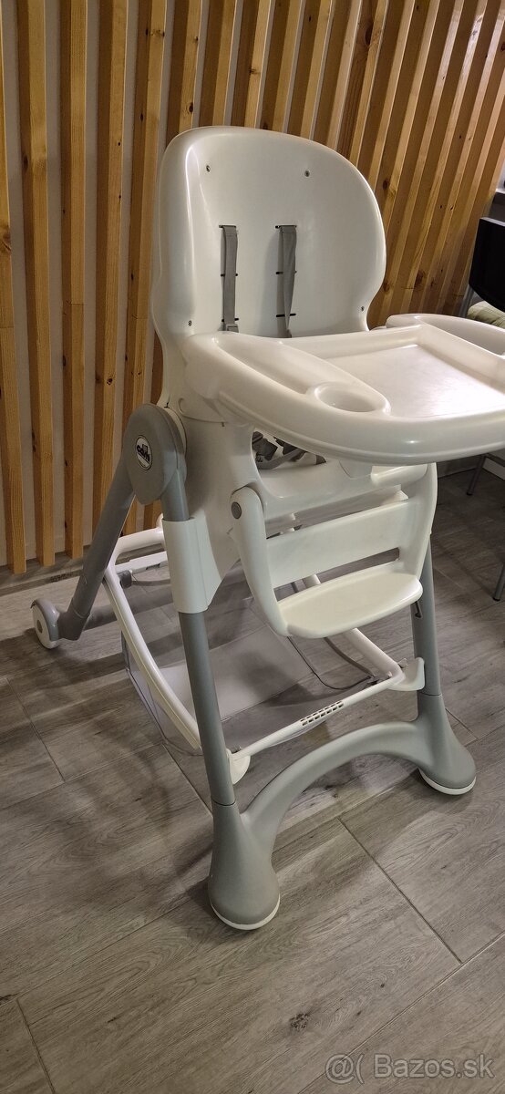 Jedálenská stolička - 3