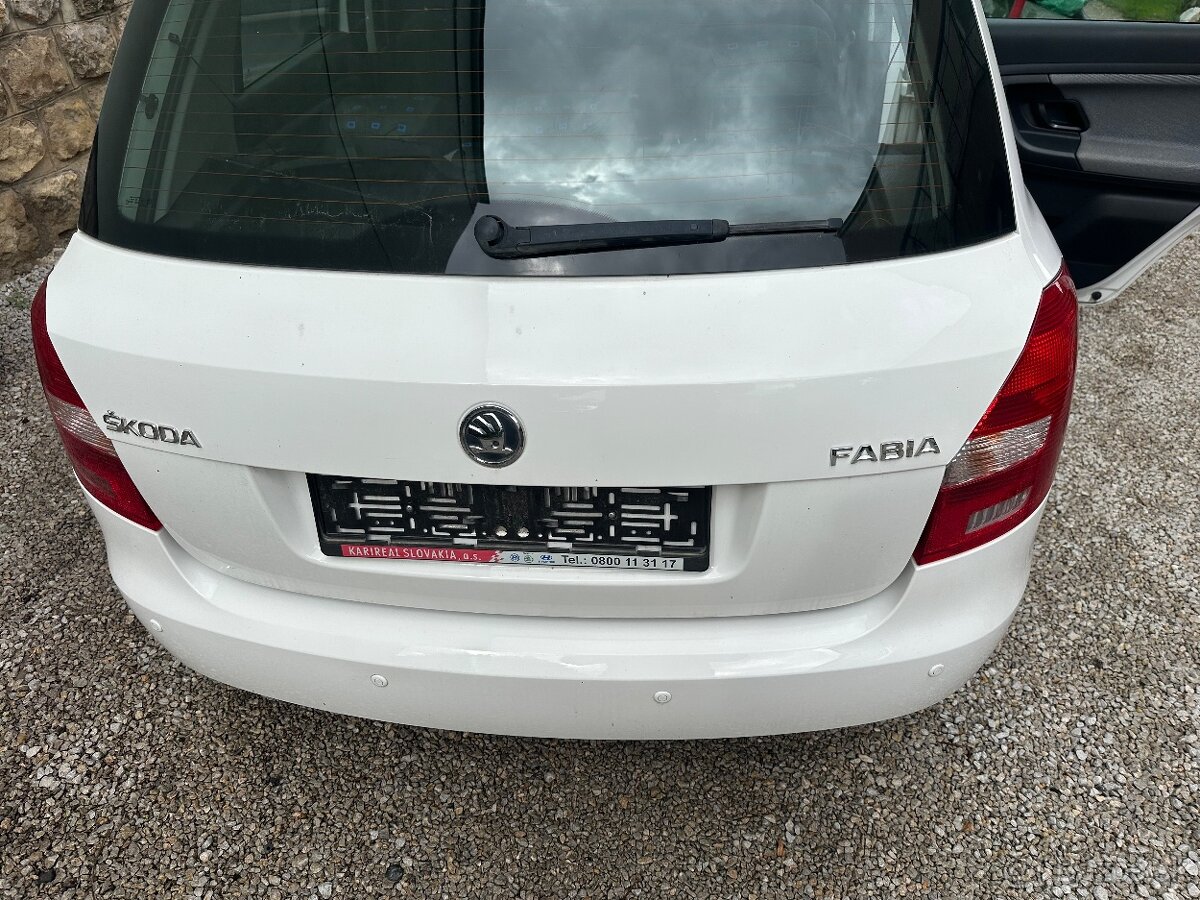 Rozpredam škoda fabia 2 1.2tsi 63kw 77kw - 3