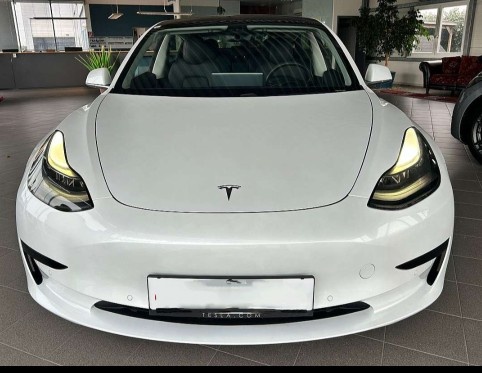 Tesla model 3,SR+,12/2020,DPH - 3