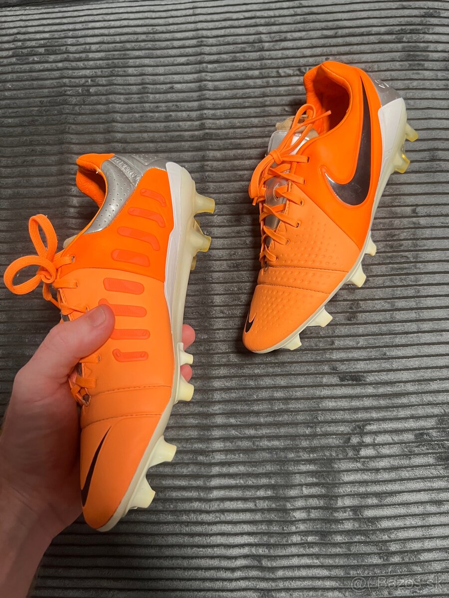 Kopačky Nike ctr 360 maestri iii fg 41 - 3