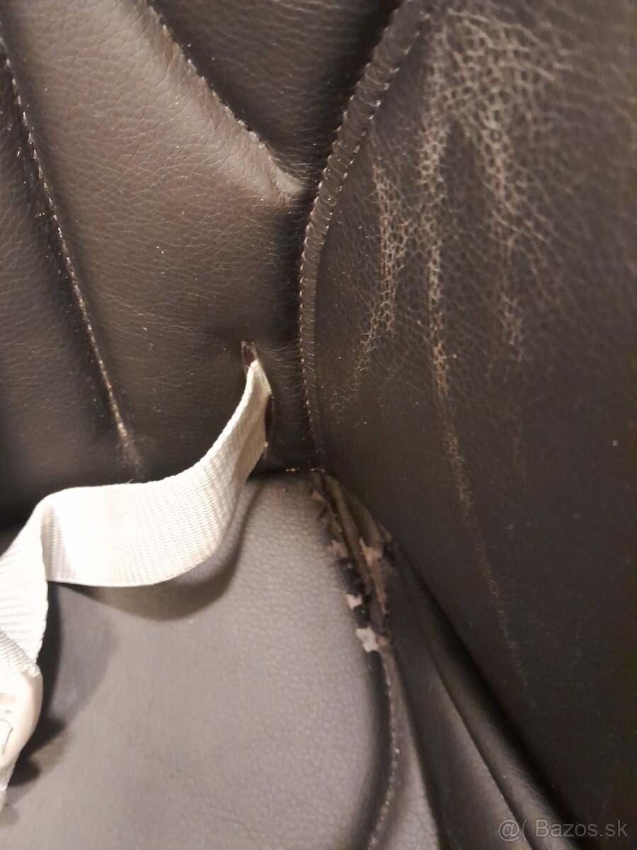 Jedálenská stolička - 3