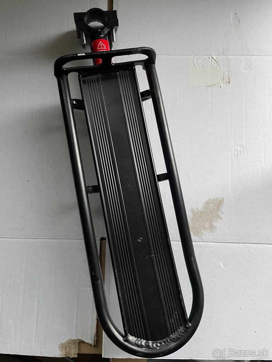 Predám hliníkový zadný nosič na bicykel - 3