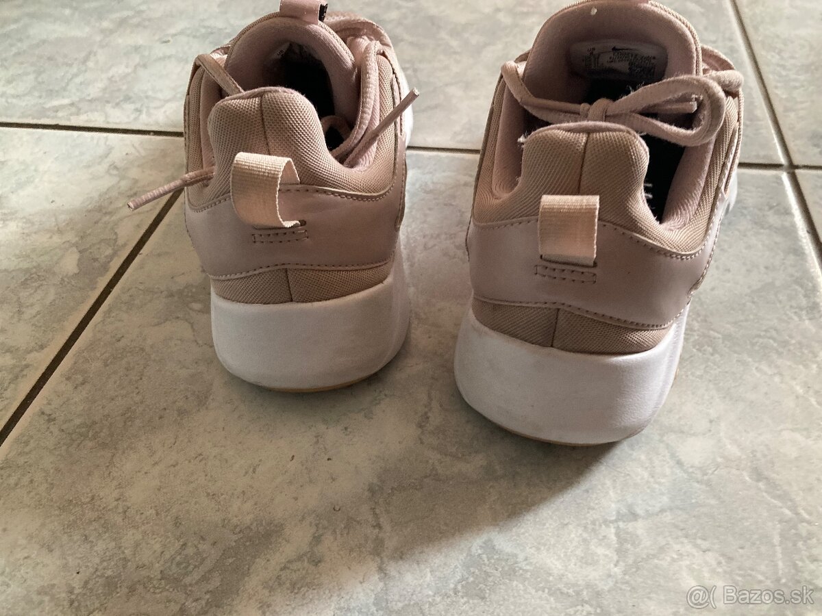 Tenisky NIKE - 3