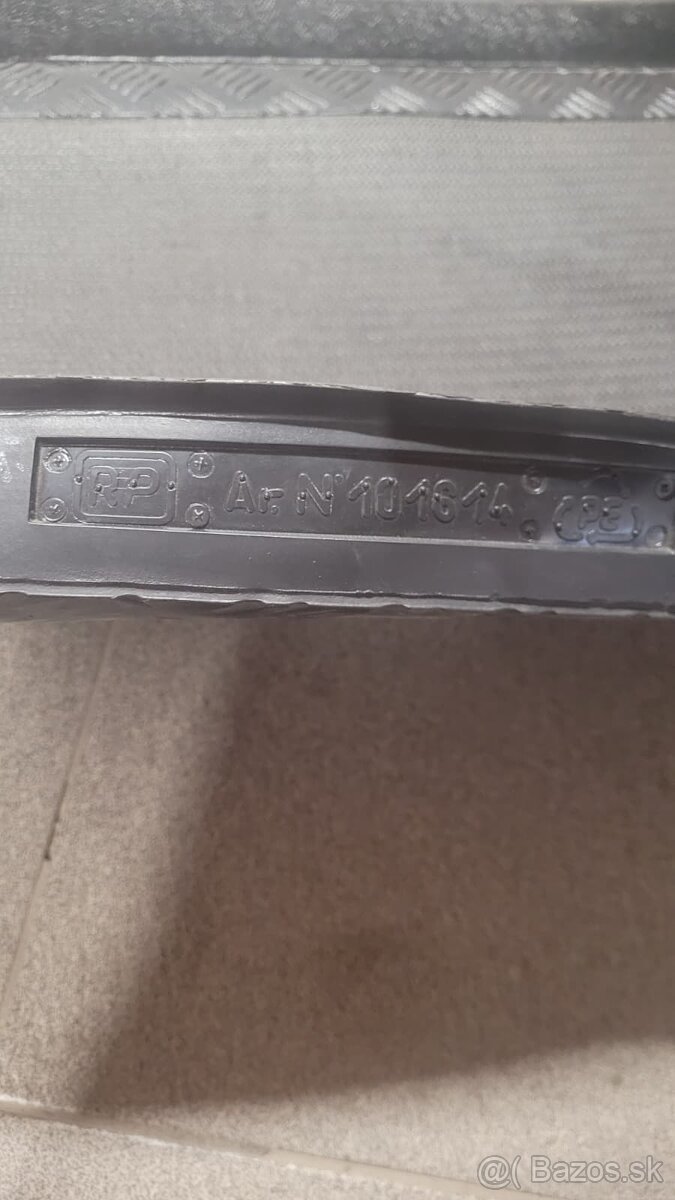 13. Plastova vanicka do kufra Suzuki swift - 3