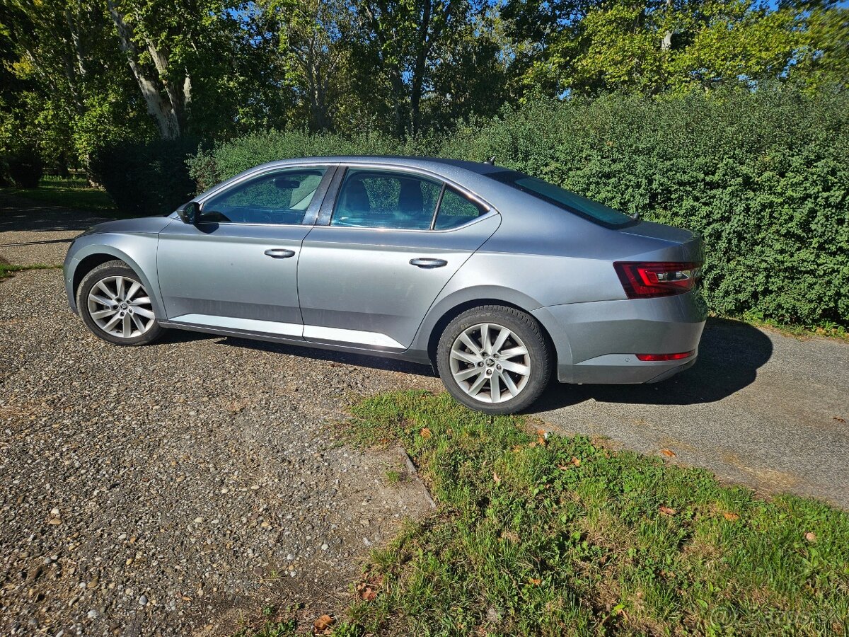 Škoda Superb 2.0TDI 110kw DSG - 3