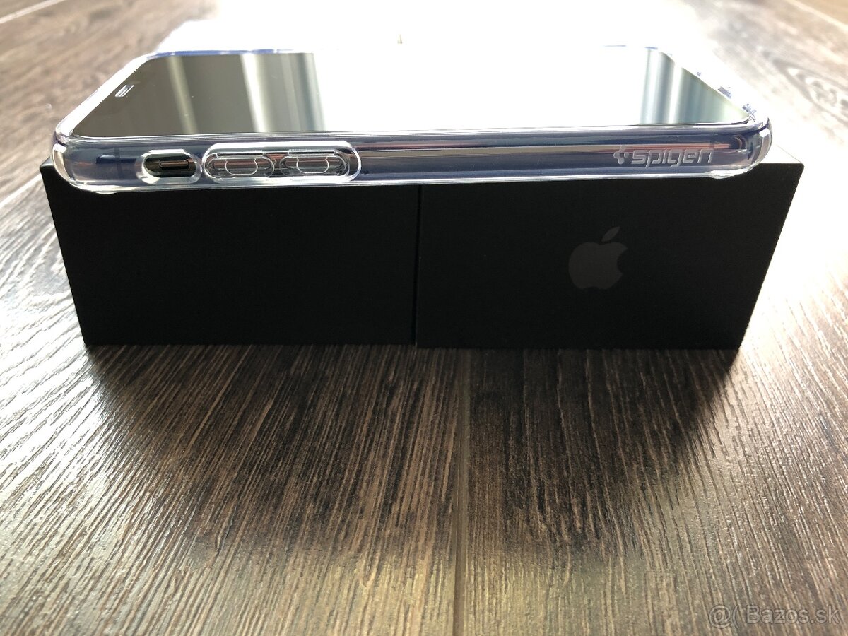 iPhone 11 Pro, Midnight Green, 256GB - 3