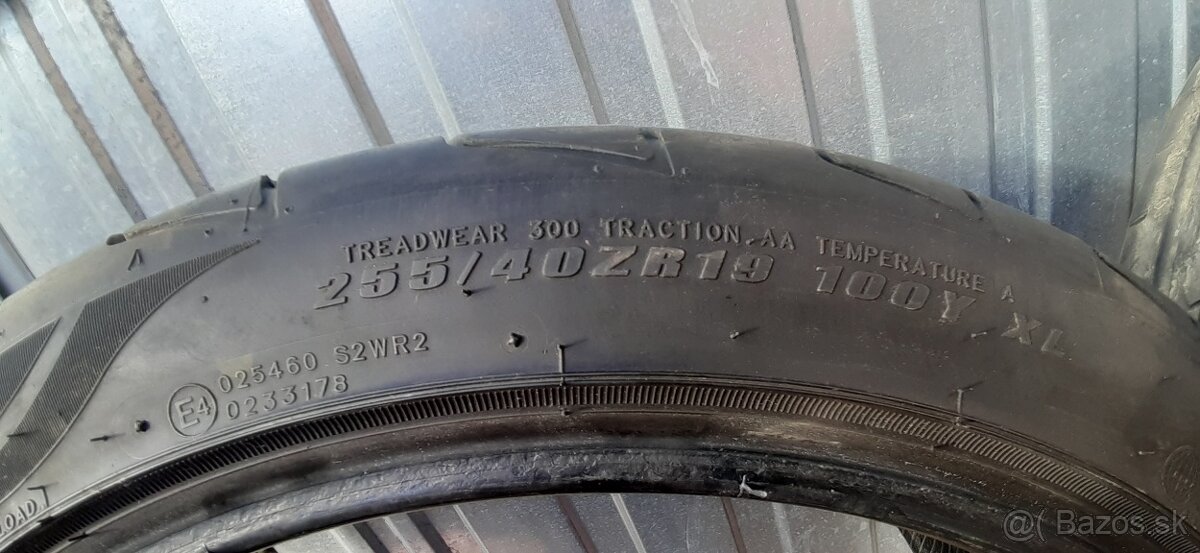 Predám pneumatiky Federal 255/40 ZR19 - 3