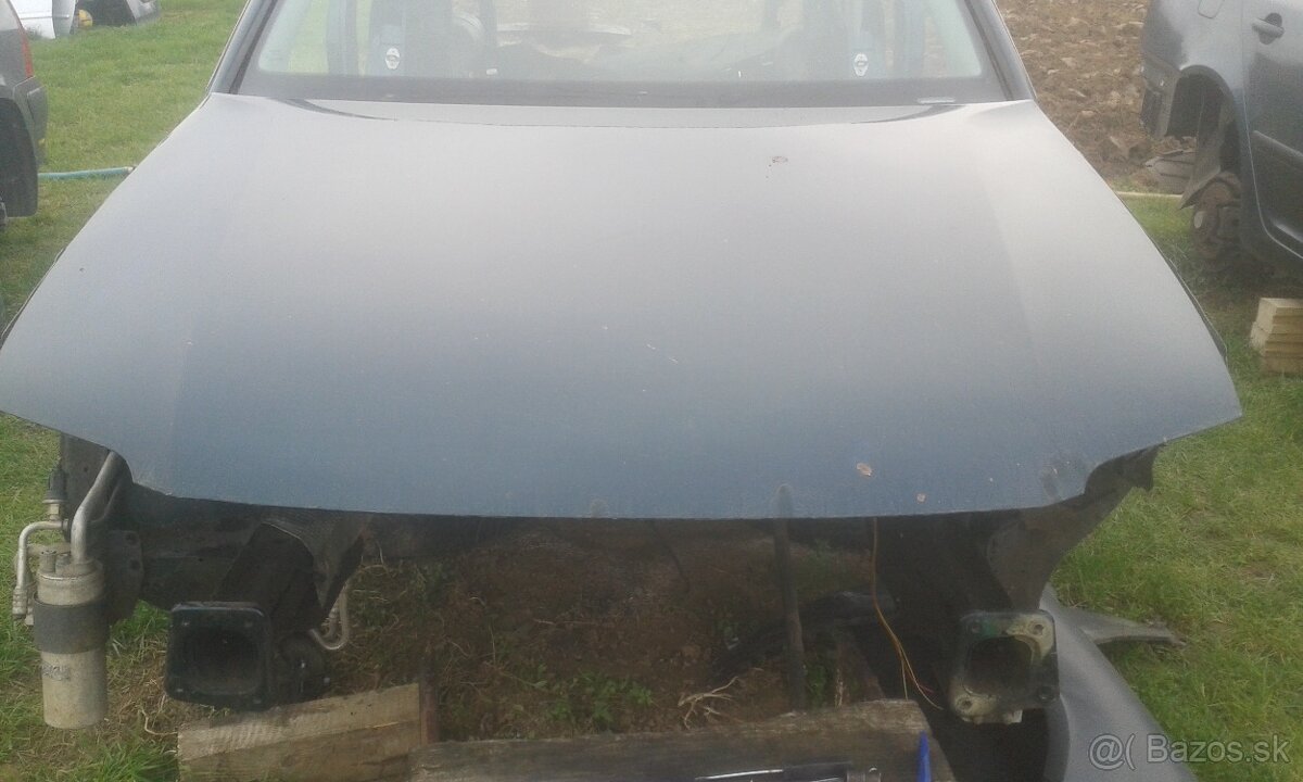 VW Passat b5.5-Predna Kapota - 3