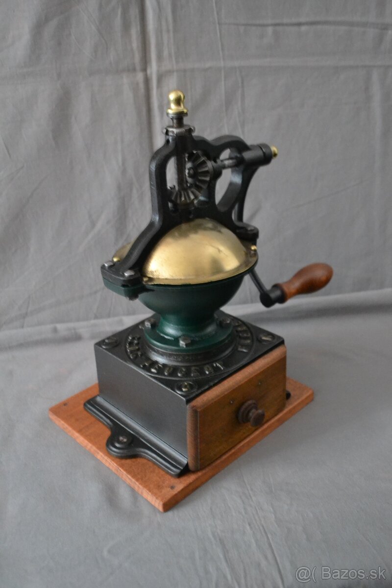 Mlynček na kávu Peugeot A 0 - 3