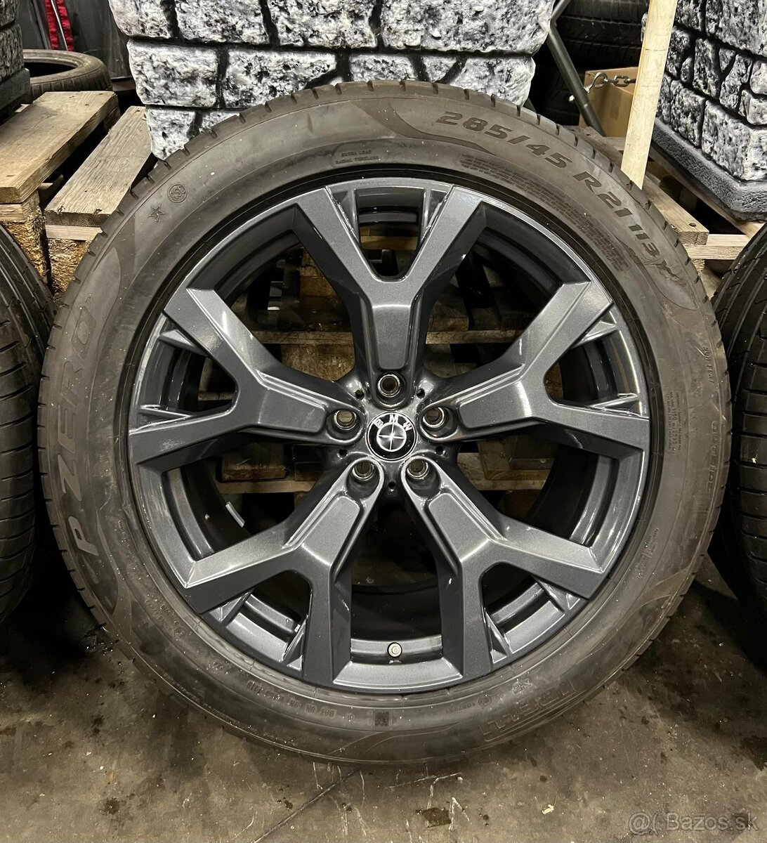 Elektrony BMW x7 g07, r21 285/45R21 - 3