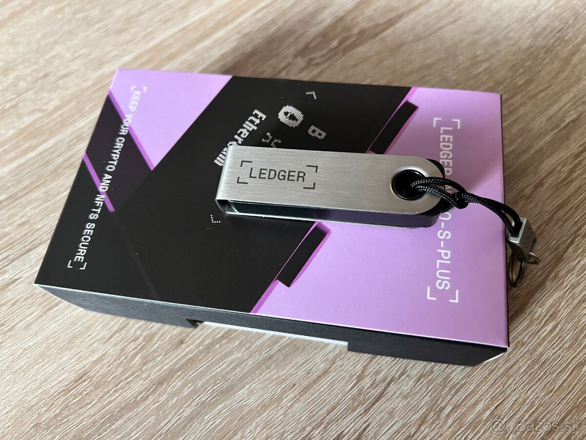 Predám LEDGER NANO S-PLUS Matte Black - 3