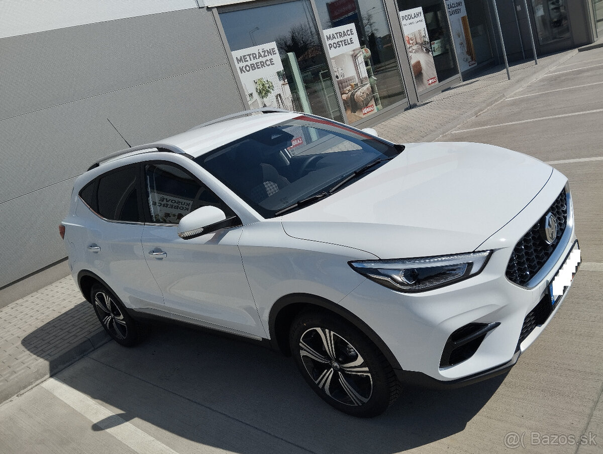 MG ZS ESSENTIAL PLUS 1.5 , ročnik 2025 - 3