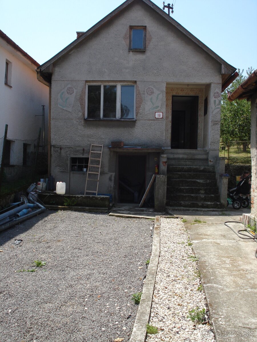 Krnča dva domy + veľká záhrada - 3