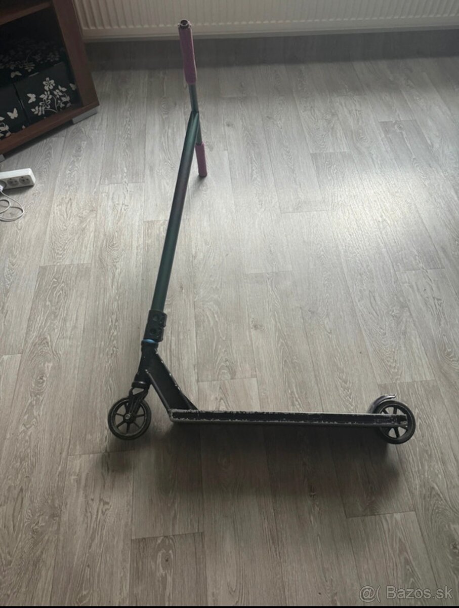Freestyle kolobezka custom risa zelinka - 3