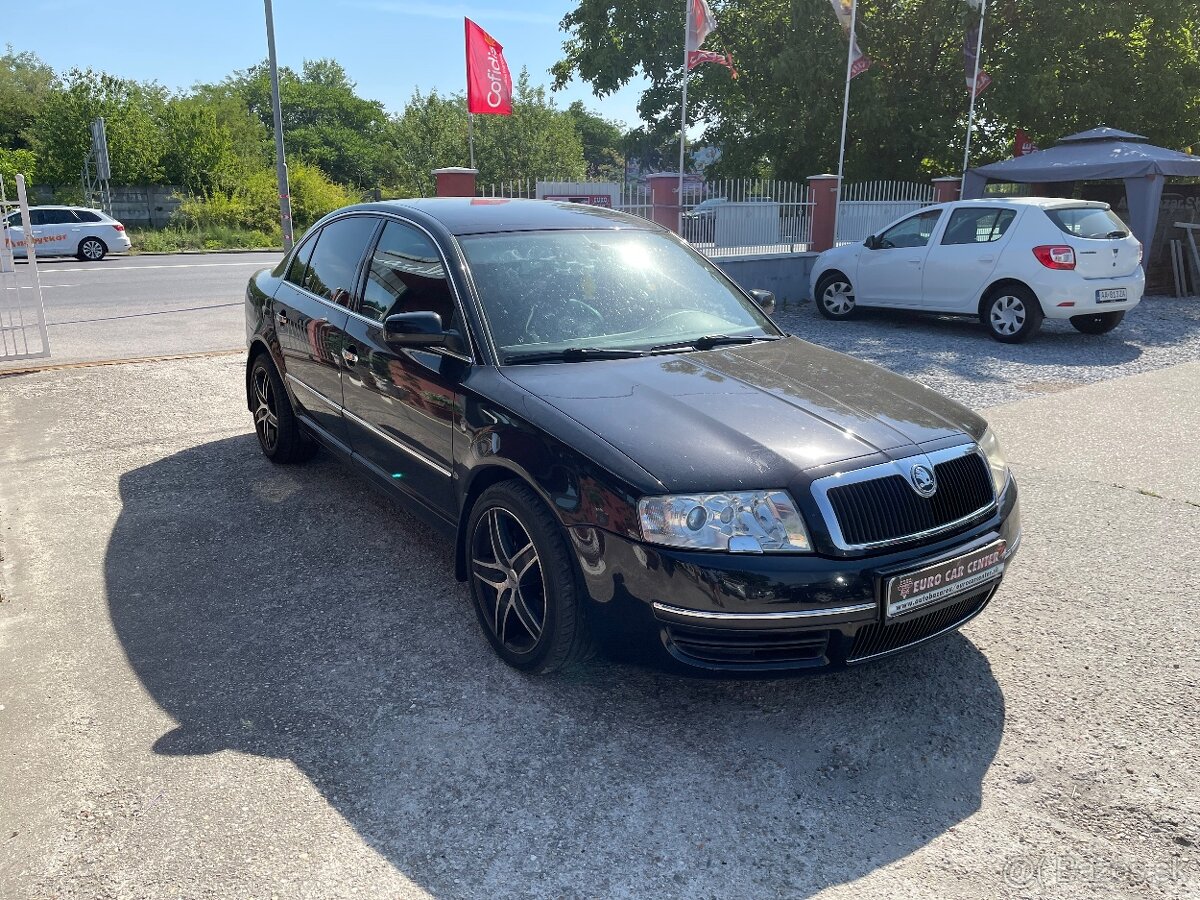 Škoda Superb 2.5 TDI V6 Elegance A/T - 3