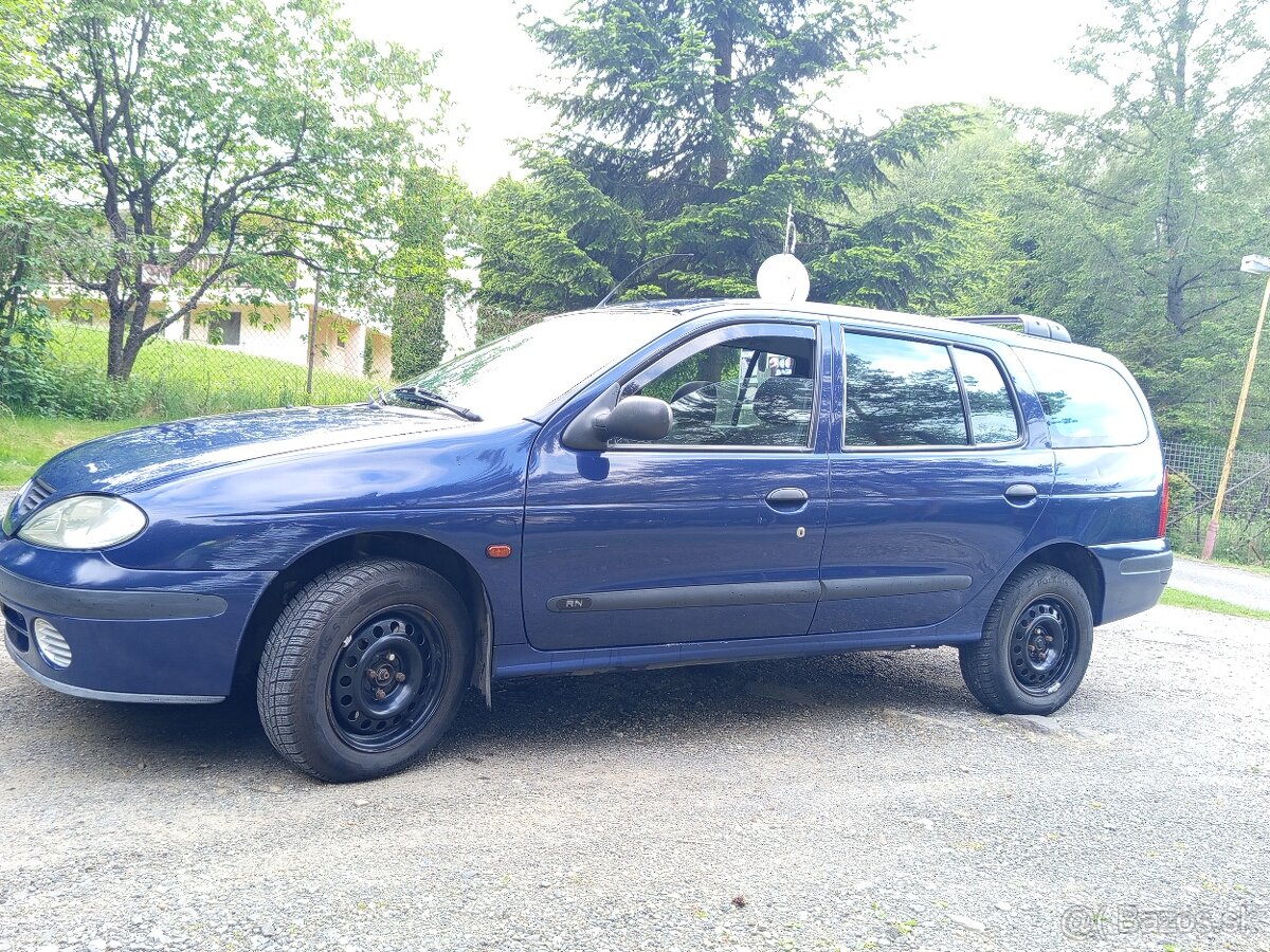 Predám Renault Megane - 3