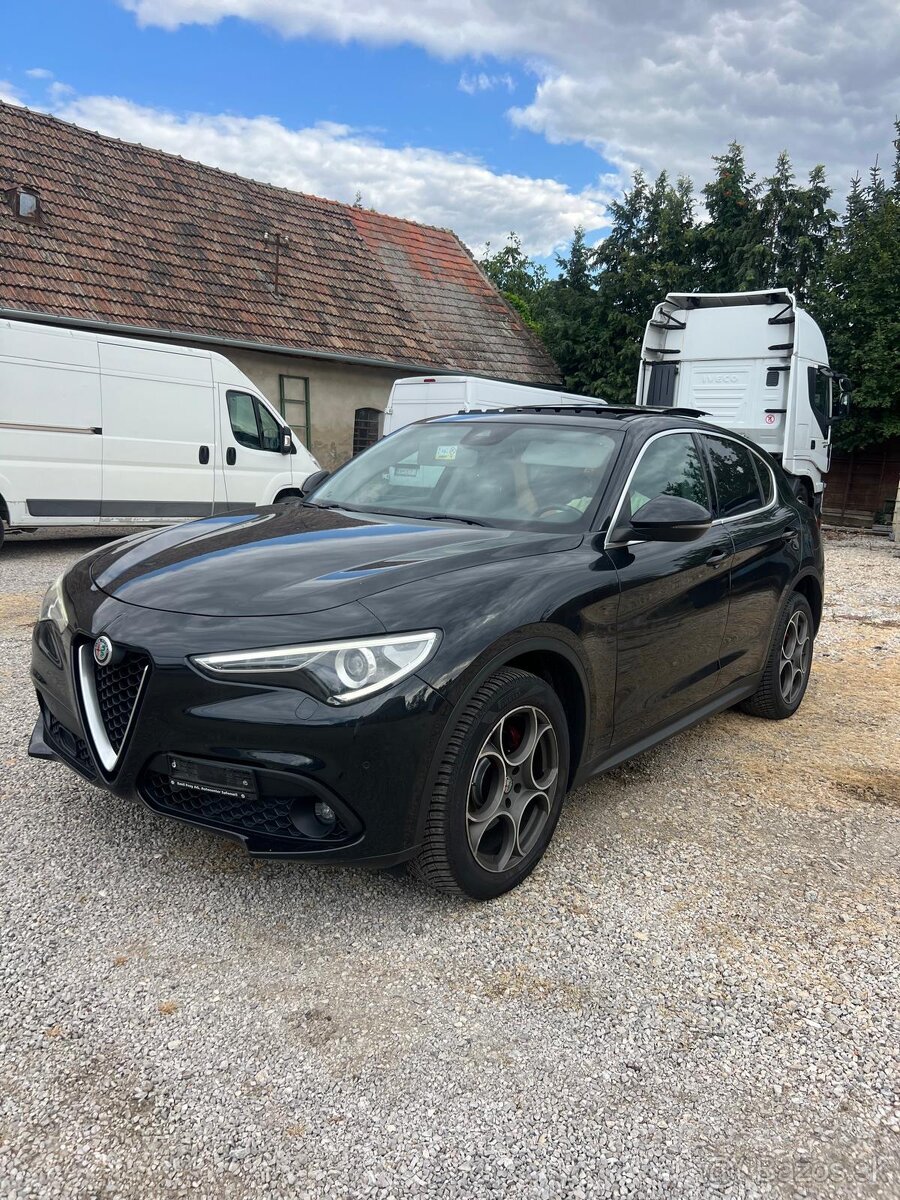 ALFA ROMEO STELVIO 2.2 JTD Q4 (4×4) - 3