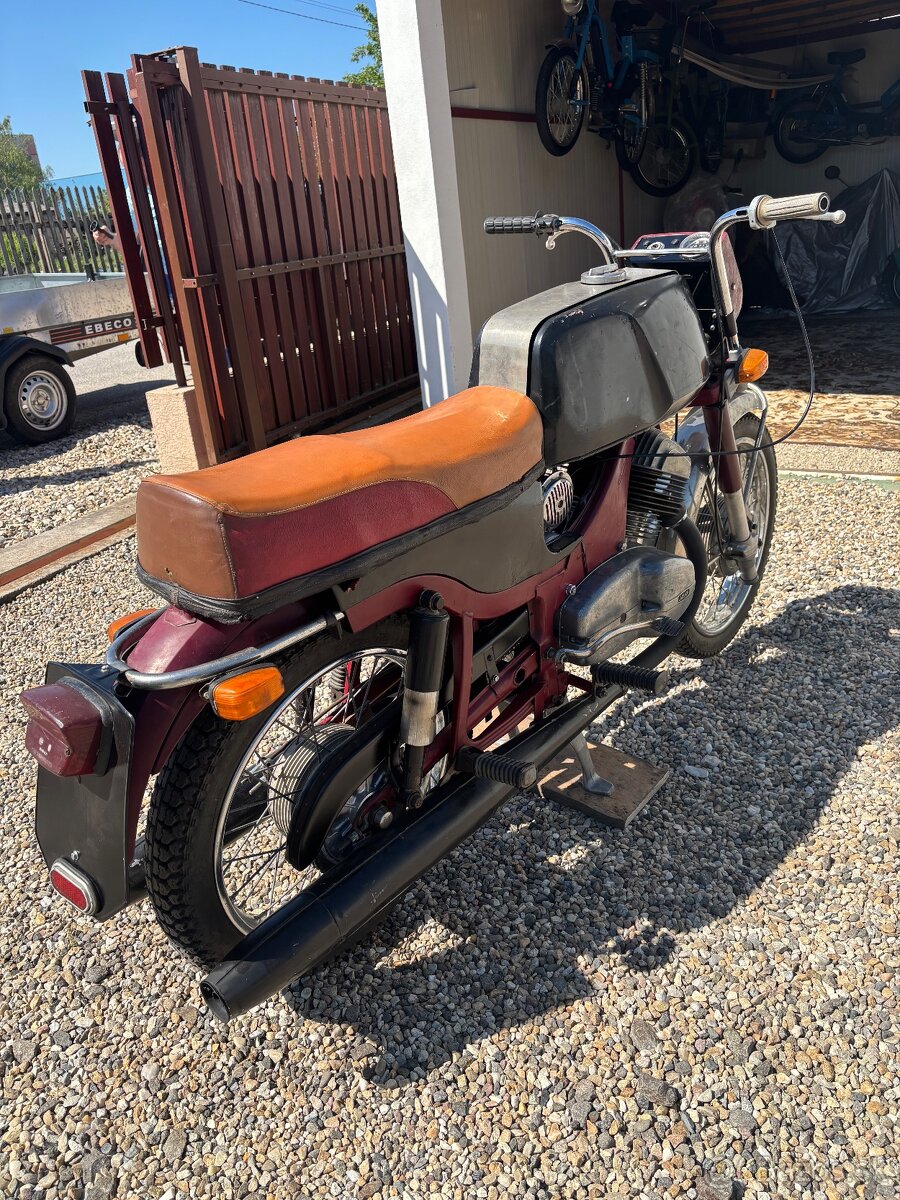 Jawa Bizon - 3