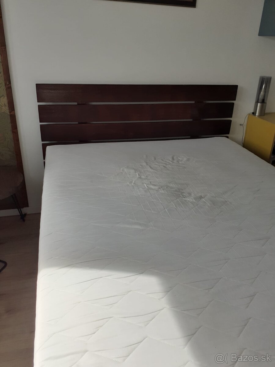 Posteľ 140x200cm - 3