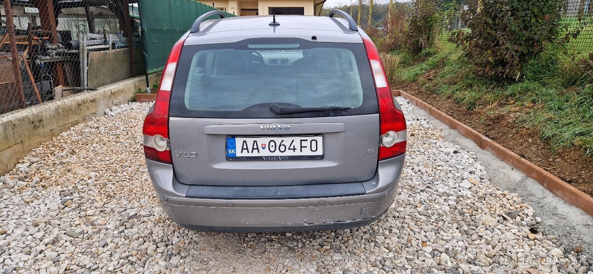 Volvo V50 1.8 benzín 92 kw - 3