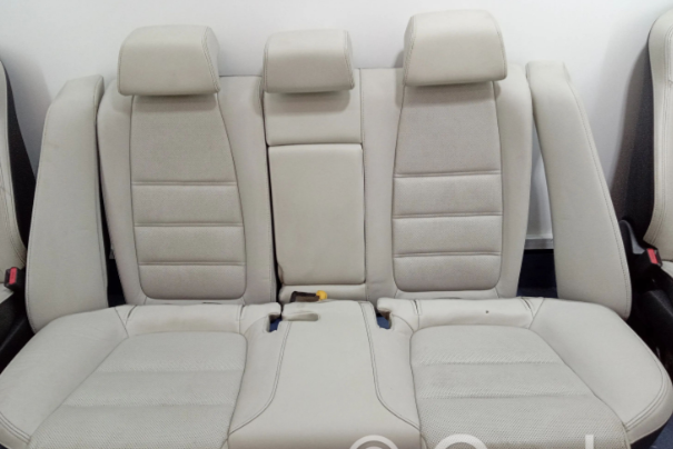 Biely kompletný kožený interiér Mazda 6 combi / sedan - 3