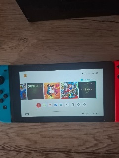 Nintendo switch - 3