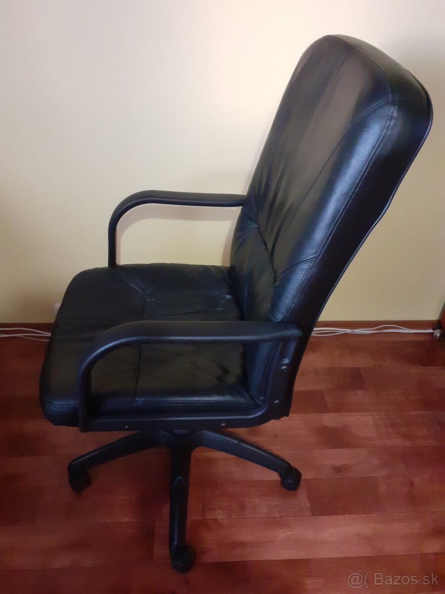 Kreslo kancelárske - 3