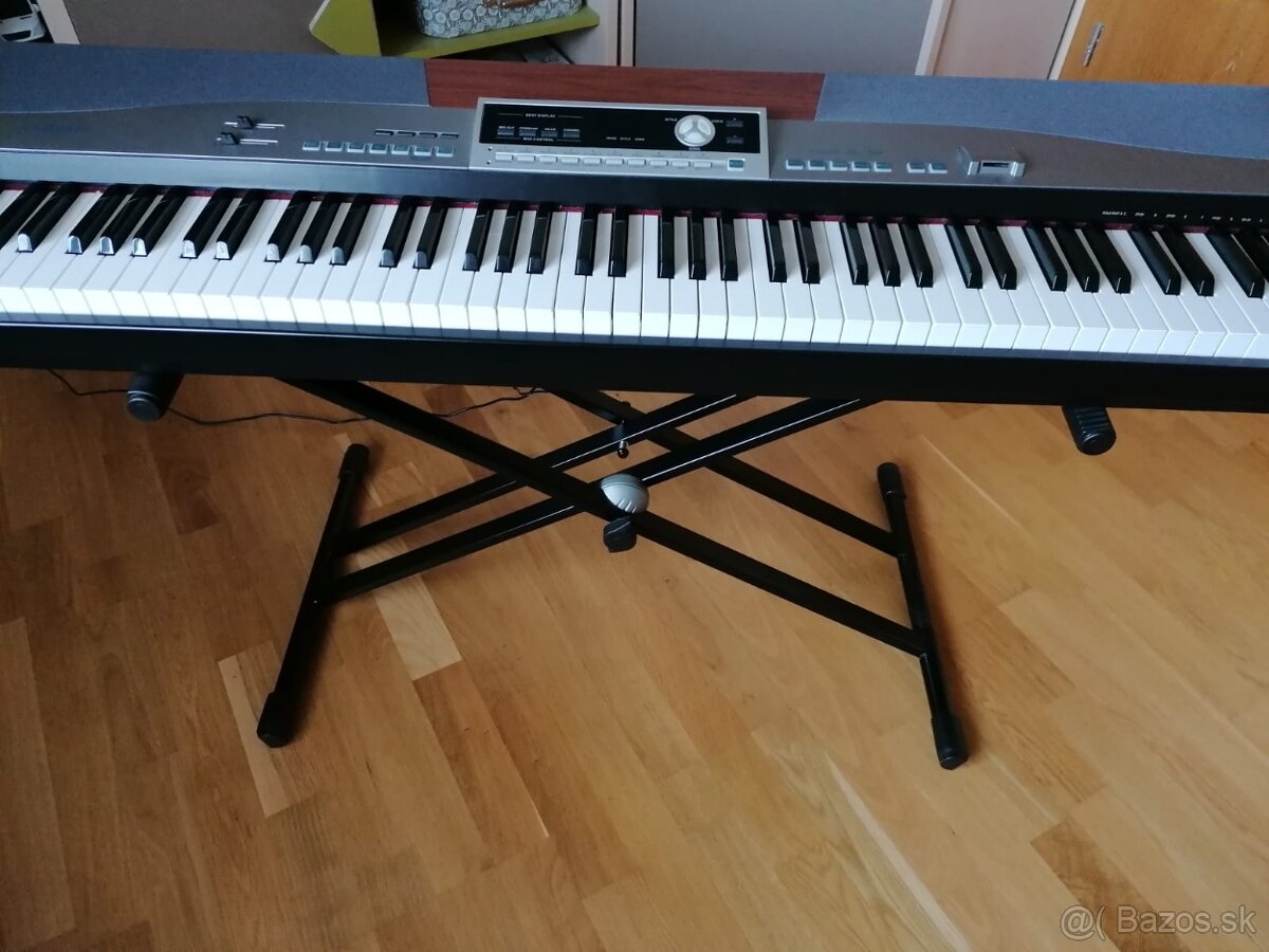 Predám elektronický klavír - 3