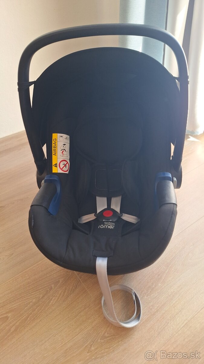 Britax Römer Baby-Safe i-Size isofix a autosedačka - 3
