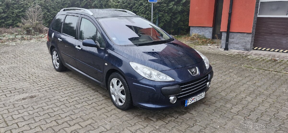 Peugeot 308 2.0HDi 7 miestne - 3