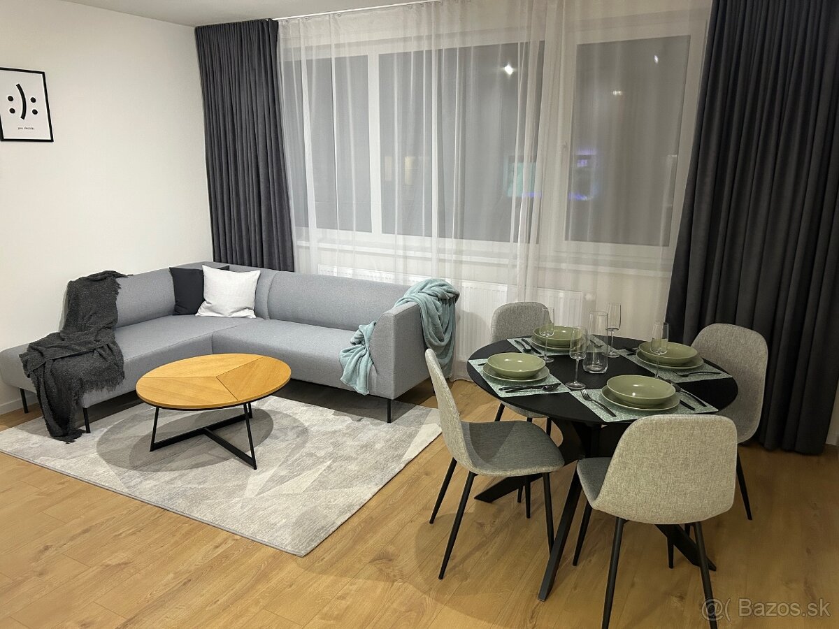 MODERNÝ 2i BYT v NOVOSTAVBE PANORAMA - 2x PARKING - 3