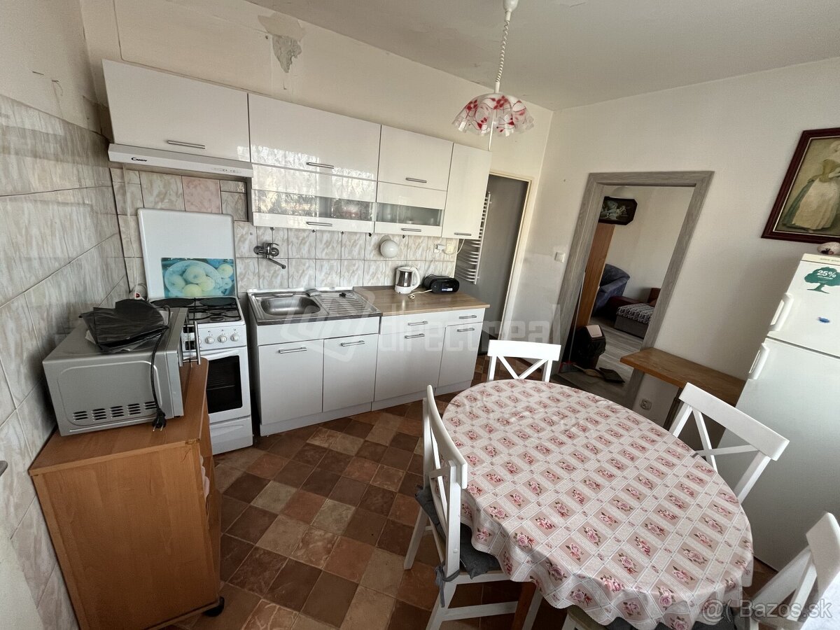 Predám 3izbový byt s balkónom, ulMalá okružná mests… - 3