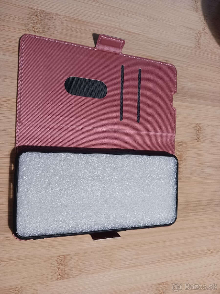 Predam nove kryty na Oppo Reno 7 5G - 3