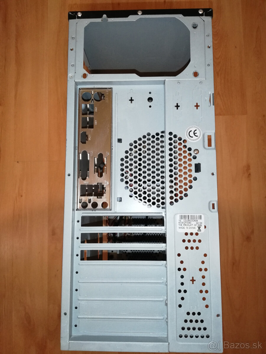 PC skriňa MicroATX - 3