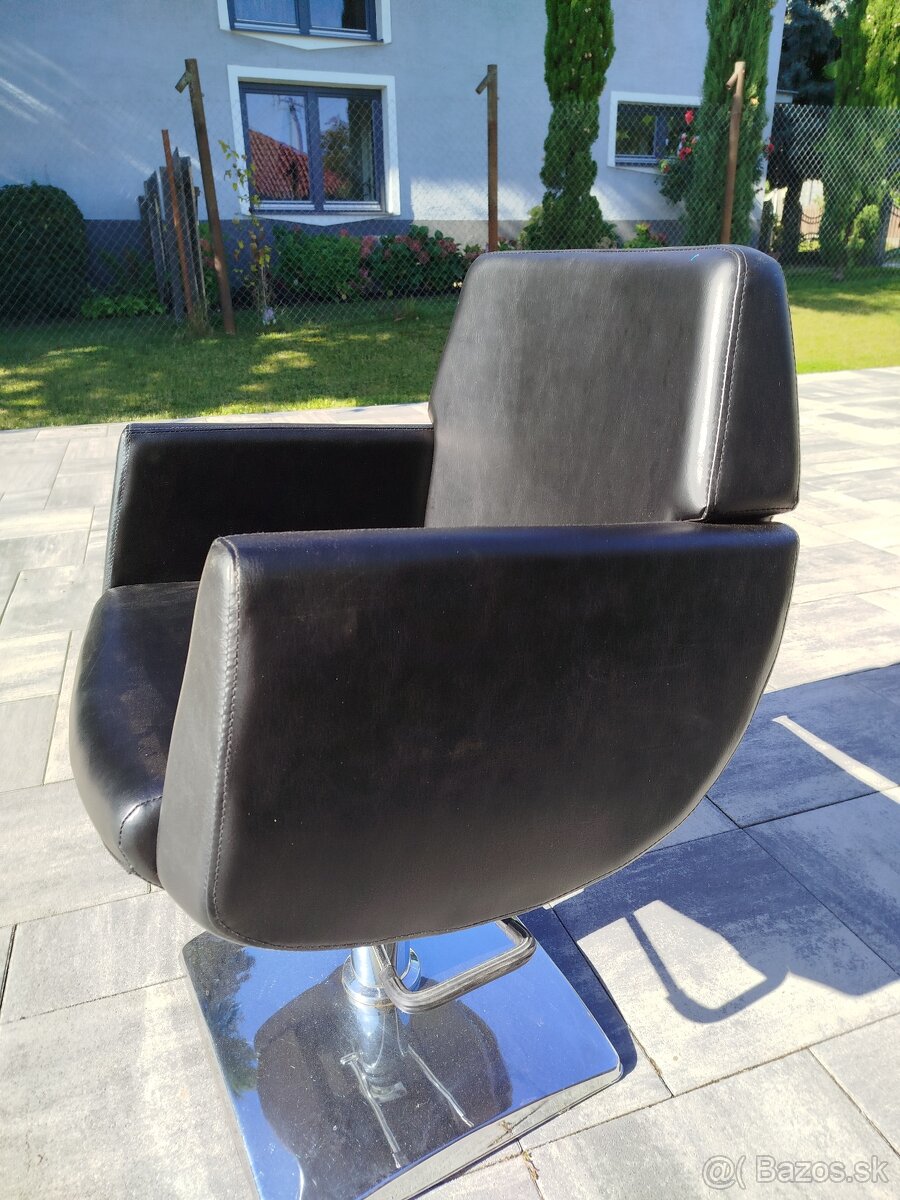 Kadernícke kreslo - 3