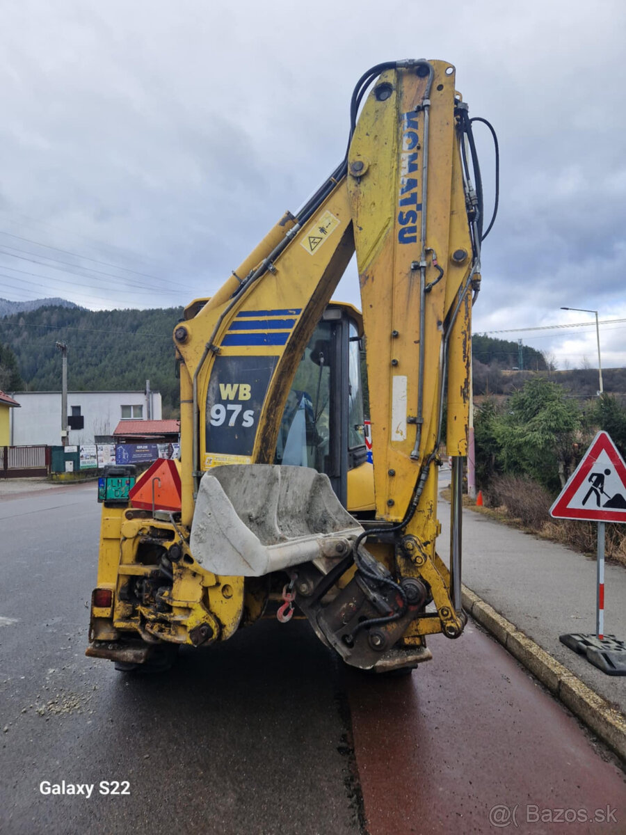 KOMATSU WB97S - 3