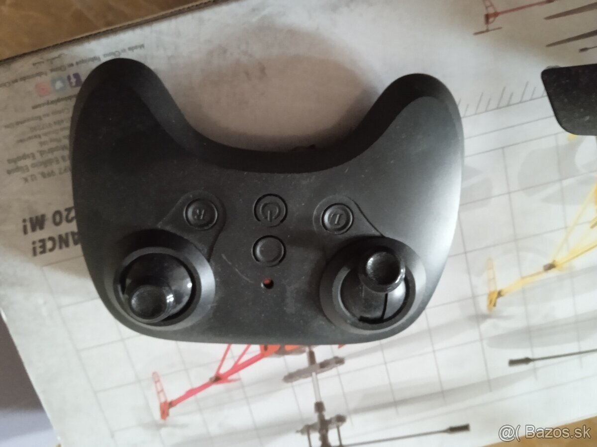 Vrtuľník na diaľkové ovládanie - 3