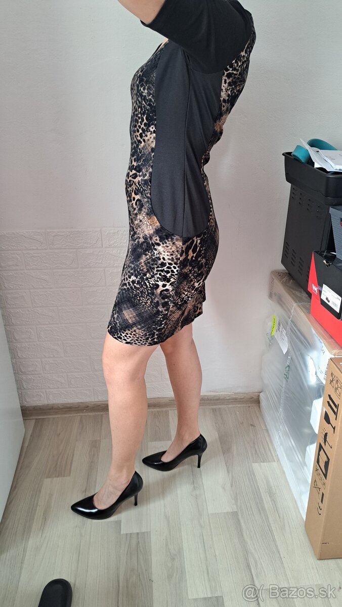 Šaty Ashley Brooke - 3