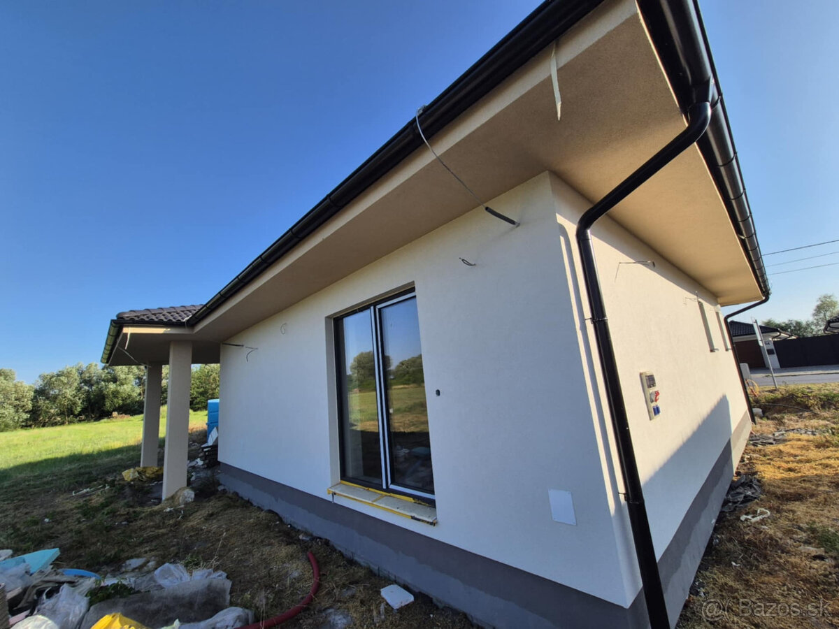 Na predaj je moderný novopostavený rodinný dom vo fáze holod - 3