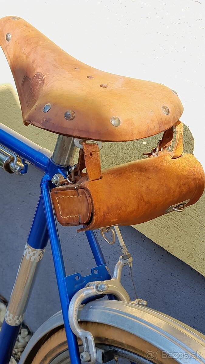 Eska v povodnom stave a vybave - 3