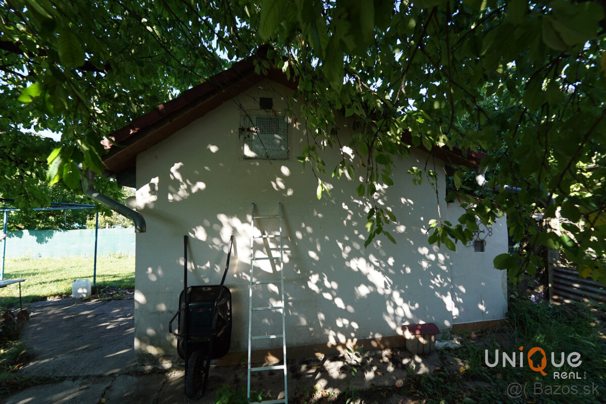 EXKLUZÍVNE NA PREDAJ ZÁHRADA S CHATKOU V KOMÁRNE - 3