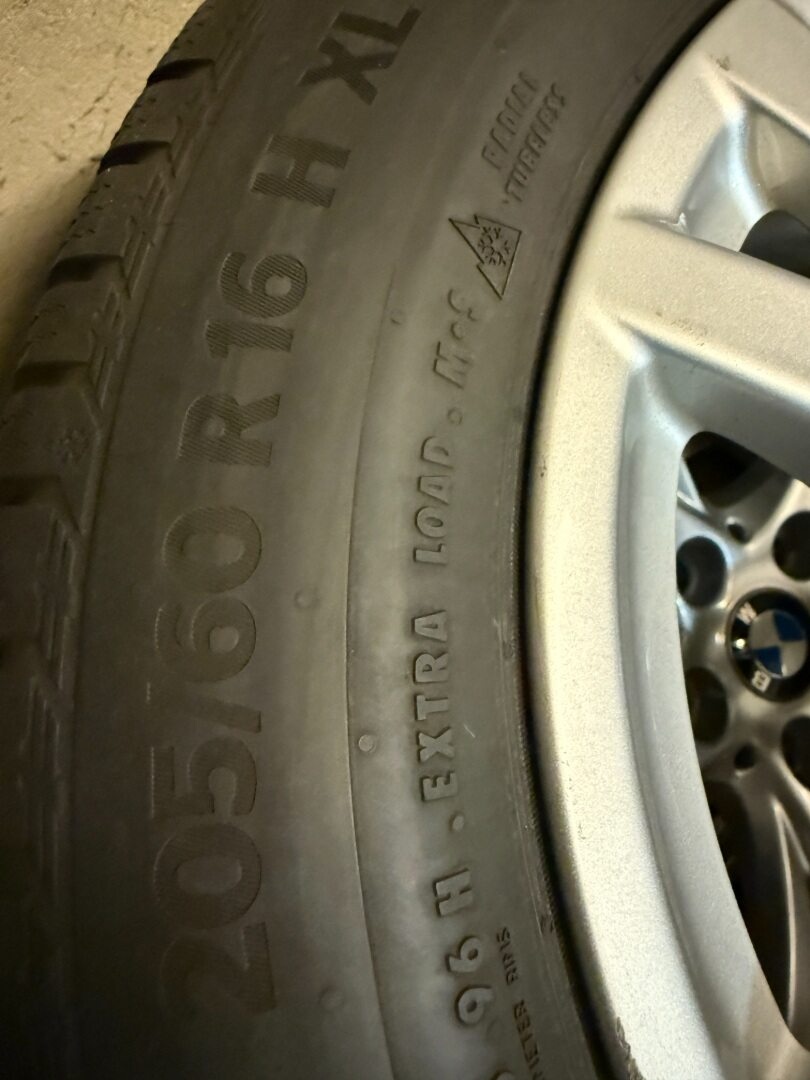 R16 ZIMNÍ KOLA BMW 1,2 205/60/16 PNEU DOT24 99% - 3